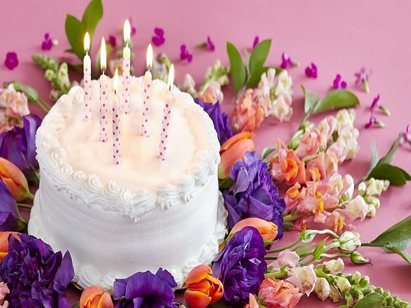 Luận giải ý nghĩa giấc mơ thấy bánh sinh nhật dự báo tốt lành hay xui xẻo sắp tới?