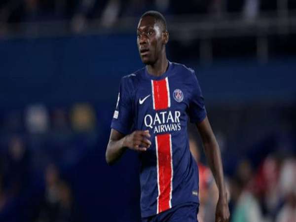 Chuyển nhượng BĐ ngày 4/11: Kolo Muani tìm đường rời PSG